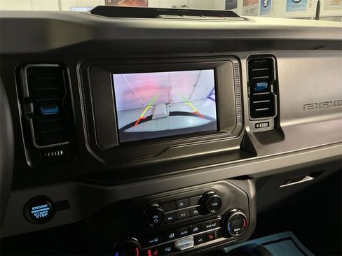 Used 2023 Ford Bronco Black Diamond image 26