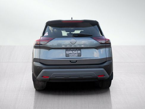 Used 2023 Nissan Rogue S AWD/4WD image 5