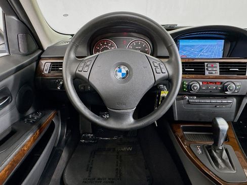 Used 2011 BMW 328i Sedan RWD image 5
