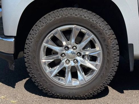 Used 2020 Chevrolet Silverado 1500 LTZ w/ LTZ Premium Package AWD/4WD image 9