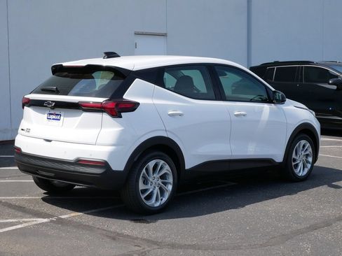 New 2027 Chevrolet Bolt LT w/ Comfort Package FWD image 3