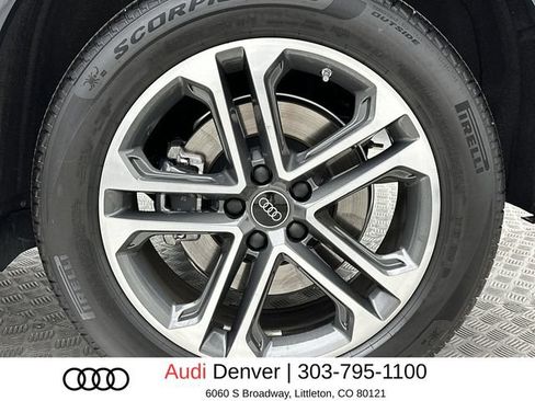 Used 2025 Audi Q5 Premium Plus AWD/4WD image 10