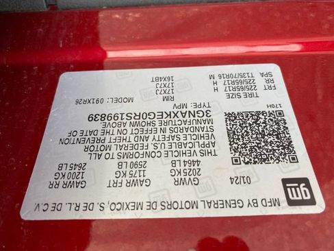 Certified 2024 Chevrolet Equinox LT w/ LPO, Floor Liner Package FWD image 24