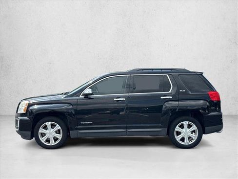 Used 2017 GMC Terrain SLE w/ Chrome Edition FWD image 8