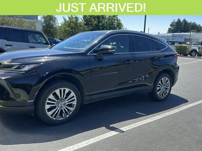 Used 2022 Toyota Venza XLE