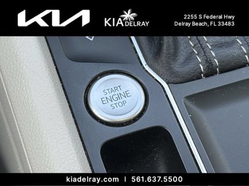 Used 2021 Volkswagen Atlas SE w/ Panoramic Sunroof Package FWD image 32