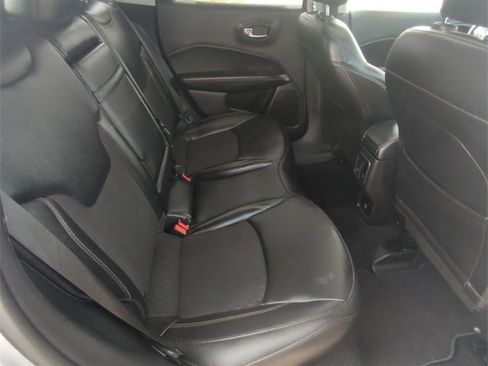 Certified 2020 Jeep Compass Latitude image 25