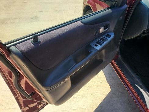 Used 2003 MAZDA Protege FWD image 15