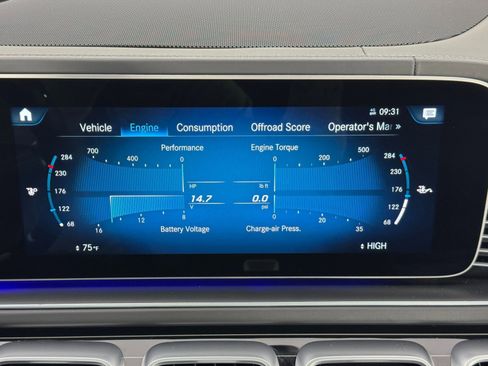 Used 2022 Mercedes-Benz Maybach GLS 600 4MATIC image 32