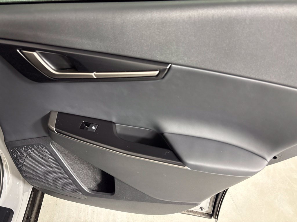 New 2026 Kia EV6 Wind RWD image 18