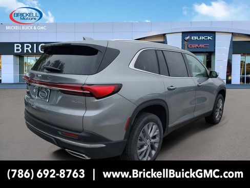 New 2026 Buick Enclave Preferred image 3