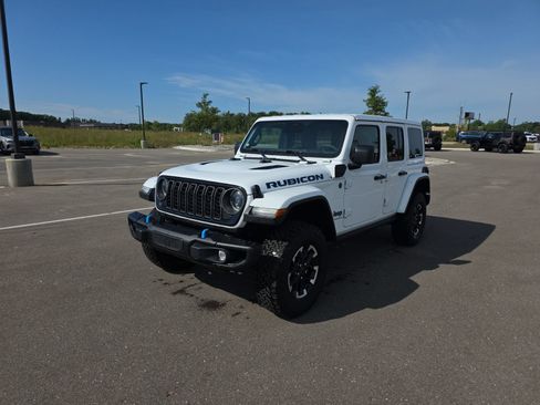 Used 2025 Jeep Wrangler Unlimited Rubicon 4xe AWD/4WD image 1