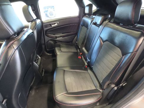Used 2024 Ford Edge ST-Line AWD/4WD image 31