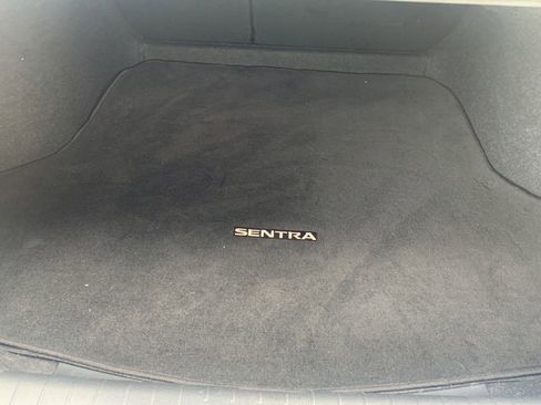 Used 2021 Nissan Sentra SR image 27