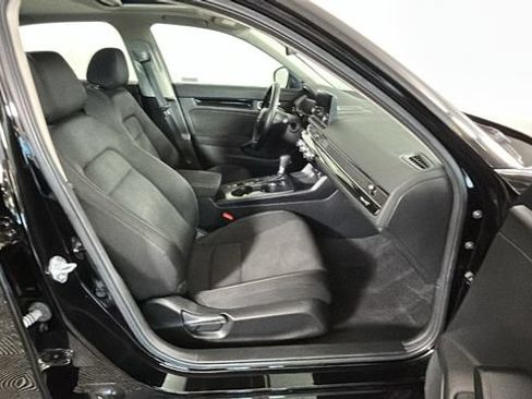 Used 2024 Honda Civic EX image 30