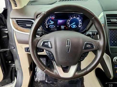 Used 2018 Lincoln MKC Reserve w/ Lincoln MKC Climate Package AWD/4WD image 14