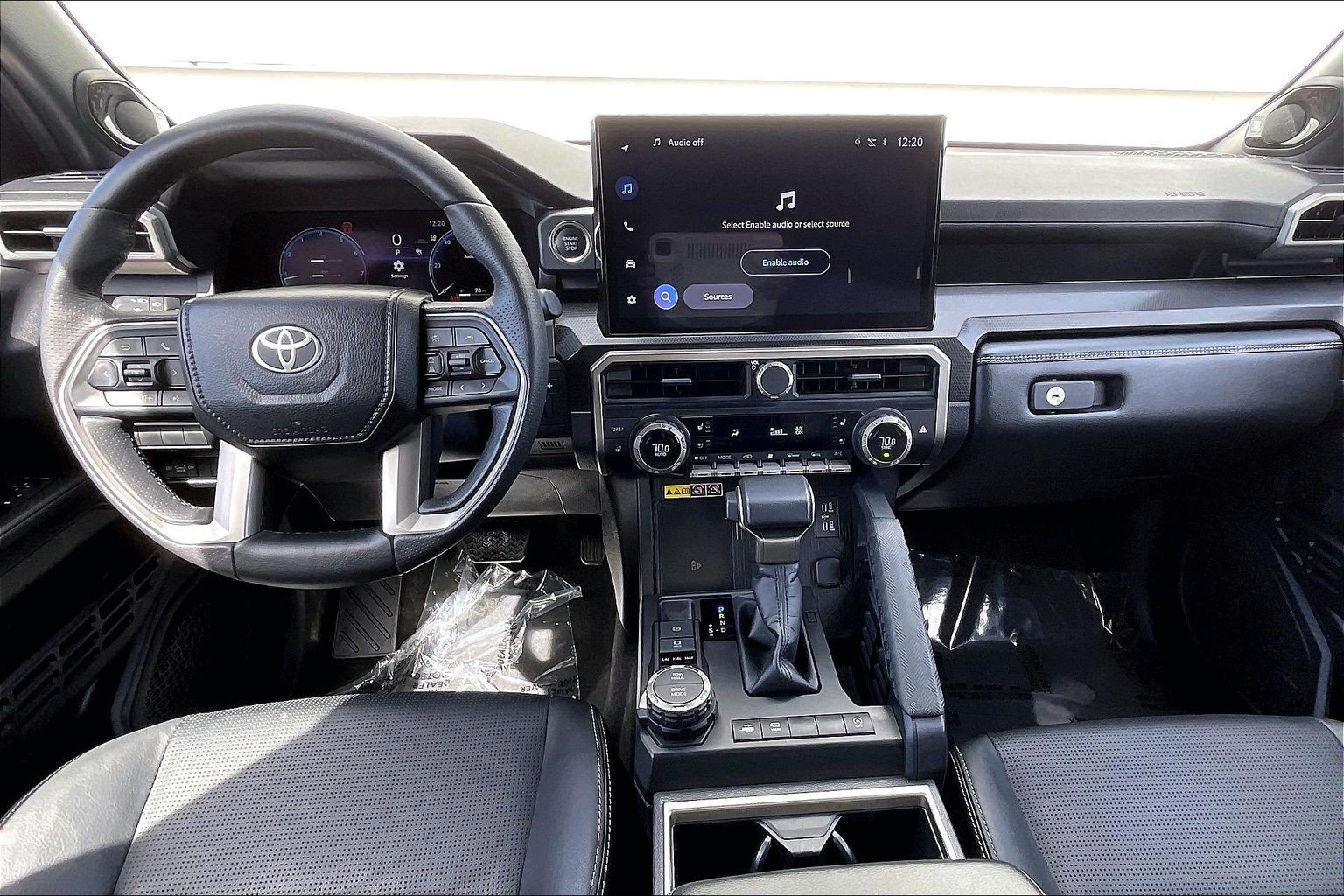 Used 2025 Toyota 4Runner Limited w/ Tow Technology Package AWD/4WD image 19