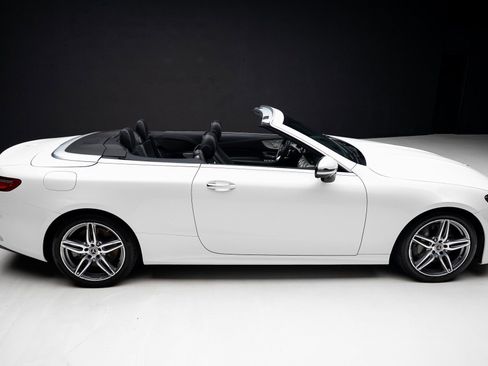 Used 2019 Mercedes-Benz E 450 4MATIC Cabriolet image 37