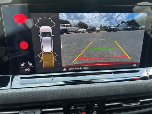 Used 2024 Volkswagen GTI SE image 19