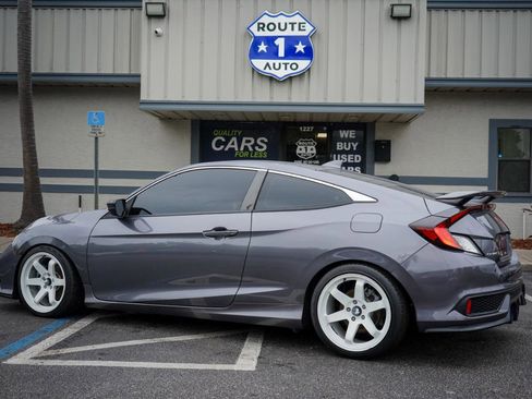 Used 2019 Honda Civic Si image 2