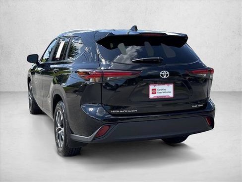 Certified 2026 Toyota Highlander XLE AWD/4WD image 7