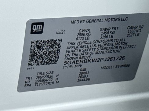 Used 2023 Buick Enclave Essence w/ Experience Buick Package FWD image 35