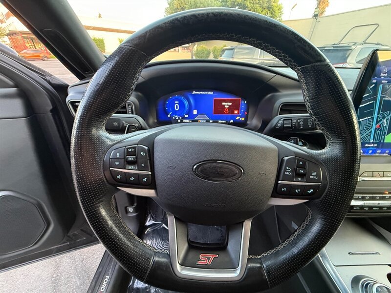 Used 2020 Ford Explorer ST w/ ST Street Pack AWD/4WD image 23