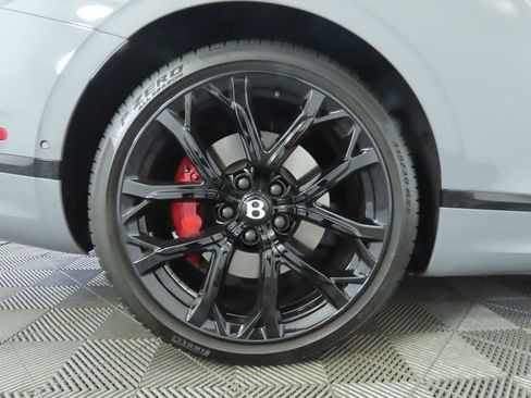 Used 2024 Bentley Continental GT S image 38