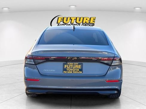 Used 2025 Honda Accord SE image 6