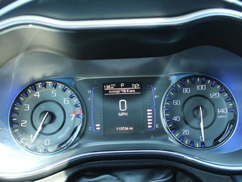 Used 2015 Chrysler 200 S w/ Comfort Group image 25