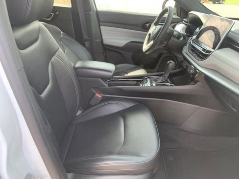 Used 2025 Jeep Compass Limited AWD/4WD image 31