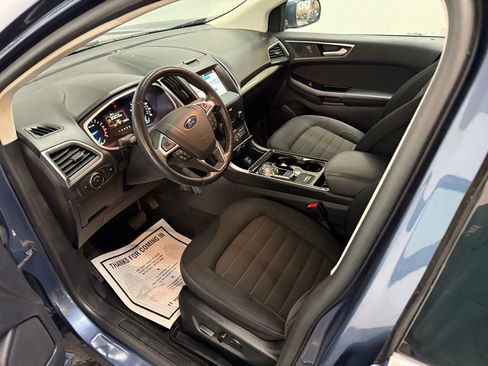 Used 2019 Ford Edge SEL image 3