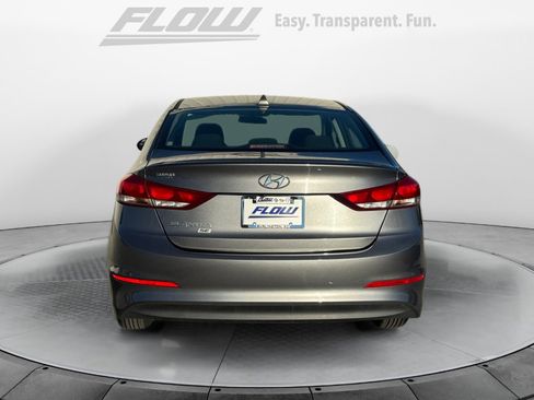 Used 2018 Hyundai Elantra SE w/ SE Connectivity Package 04 image 7
