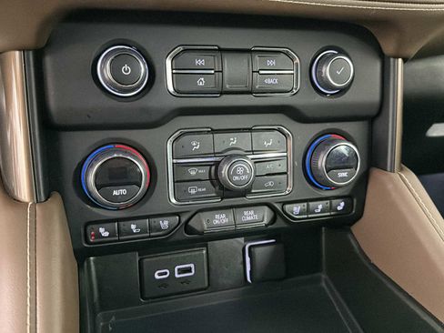 Used 2023 Chevrolet Tahoe High Country image 66