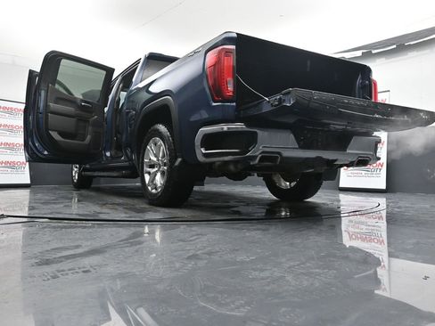Used 2022 GMC Sierra 1500 SLT w/ SLT Convenience Package image 47