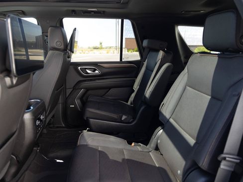 Used 2024 Chevrolet Tahoe High Country w/ Advanced Technology Package AWD/4WD image 18