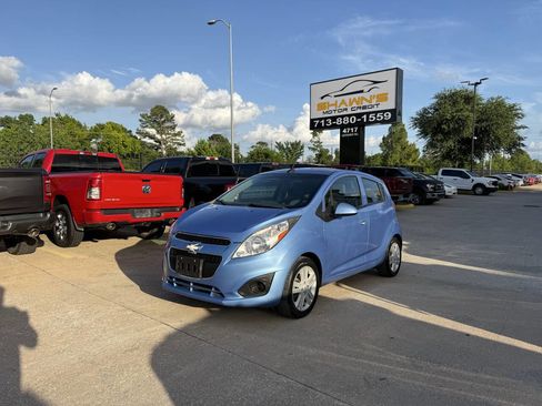 Used 2013 Chevrolet Spark LT FWD image 41