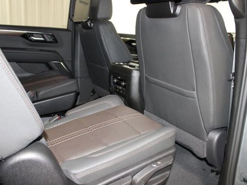 New 2026 Chevrolet Tahoe High Country AWD/4WD image 30