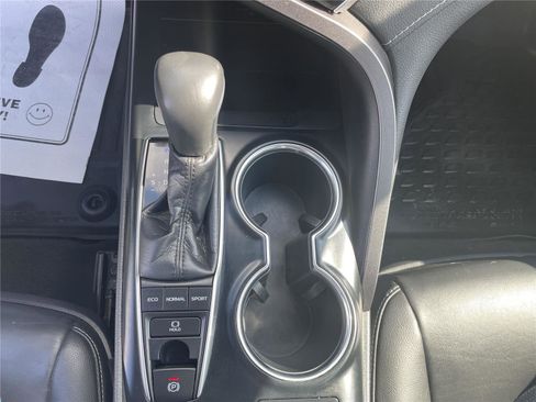 Used 2018 Toyota Camry XSE w/ Driver Assist Package image 21