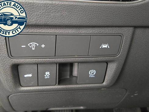 Used 2021 Hyundai Sonata Limited FWD image 23