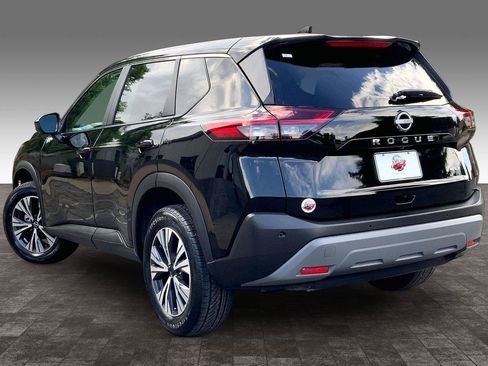 Used 2023 Nissan Rogue SV FWD image 11