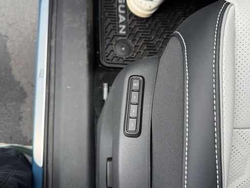 New 2026 Volkswagen Tiguan SEL R-Line AWD/4WD image 15