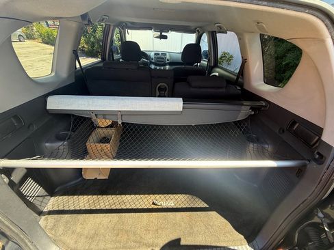 Used 2007 Toyota RAV4 Sport AWD/4WD image 11