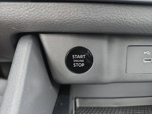 New 2026 Nissan Rogue SV FWD image 29