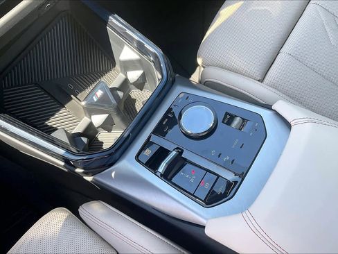 New 2026 BMW X3 xDrive30i AWD/4WD image 8
