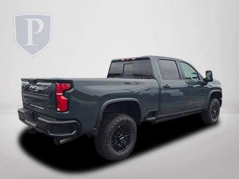 New 2026 Chevrolet Silverado 2500 ZR2 w/ LPO, Dark Essentials Package AWD/4WD image 5