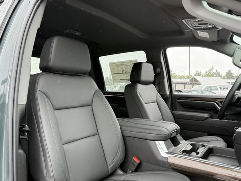 New 2026 Chevrolet Silverado 3500 LT w/ All Star Edition AWD/4WD image 22