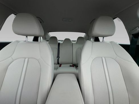 New 2025 Hyundai Sonata SE FWD image 2