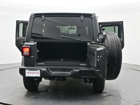 Used 2018 Jeep Wrangler Unlimited Sport S image 43