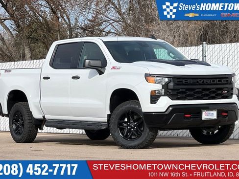 New 2026 Chevrolet Silverado 1500 Custom Trail Boss AWD/4WD image 1